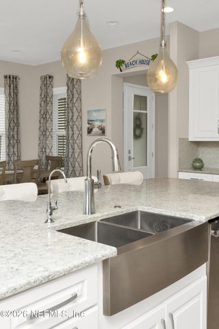 247 RUM RUNNER Way, St. Johns, FL 32259