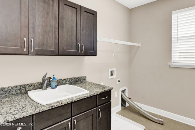 247 RUM RUNNER Way, St. Johns, FL 32259