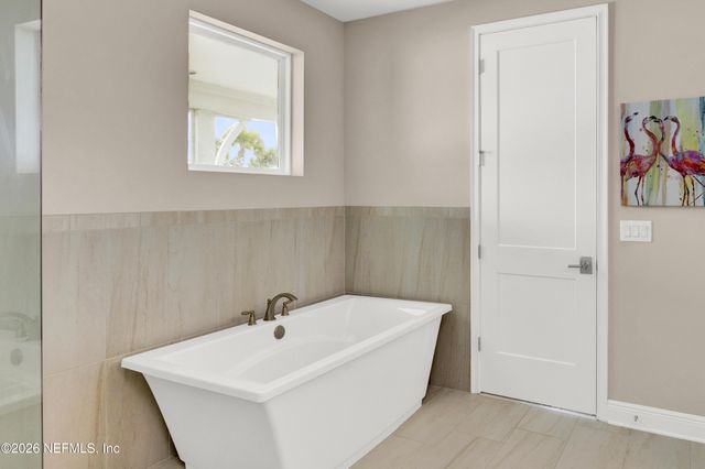 247 RUM RUNNER Way, St. Johns, FL 32259