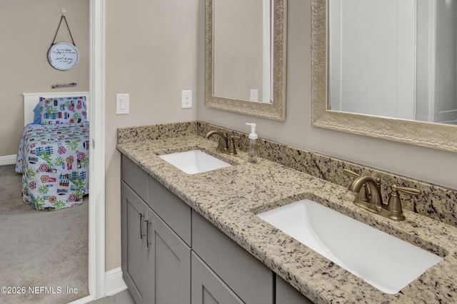 247 RUM RUNNER Way, St. Johns, FL 32259