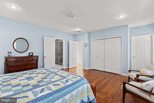 214 S ROYAL AVE, Front Royal, VA 22630