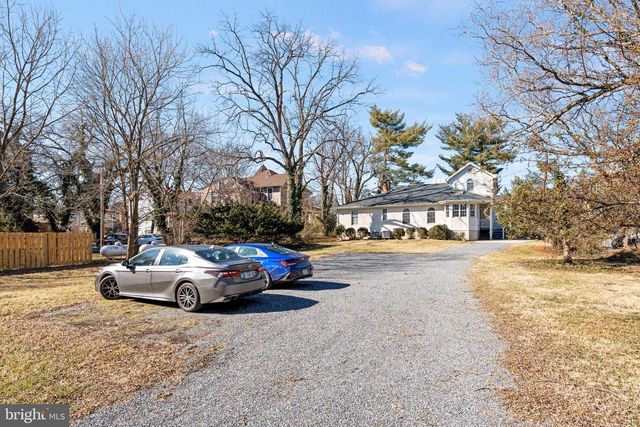 214 S ROYAL AVE, Front Royal, VA 22630