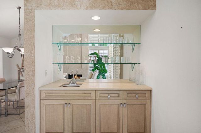 7571 Calle Mazamitla, Palm Springs, CA 92264