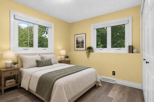 5139 Woodhill Road, Minnetonka, MN 55345