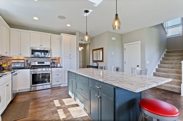 6484 Killdeer Drive, Lino Lakes, MN 55014