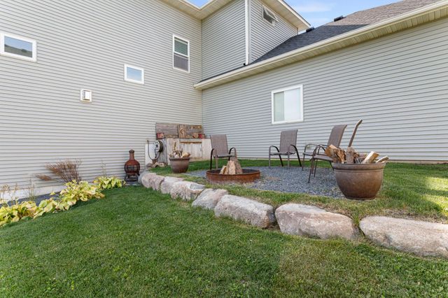 6484 Killdeer Drive, Lino Lakes, MN 55014