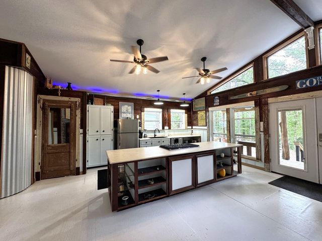 331 County Road 3240, Colmesneil, TX 75938