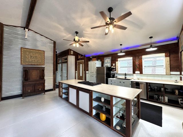 331 County Road 3240, Colmesneil, TX 75938