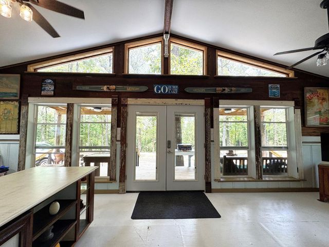 331 County Road 3240, Colmesneil, TX 75938