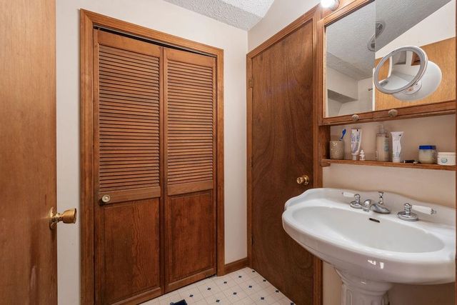 12 Birch Street, Northwood, NH 03261