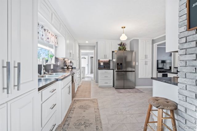 1189 E Tulsa Avenue, Kansas, OK 74347