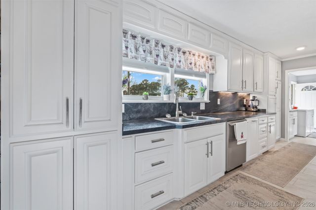 1189 E Tulsa Avenue, Kansas, OK 74347