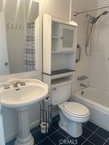 17430 Martha Street, Encino, CA 91316