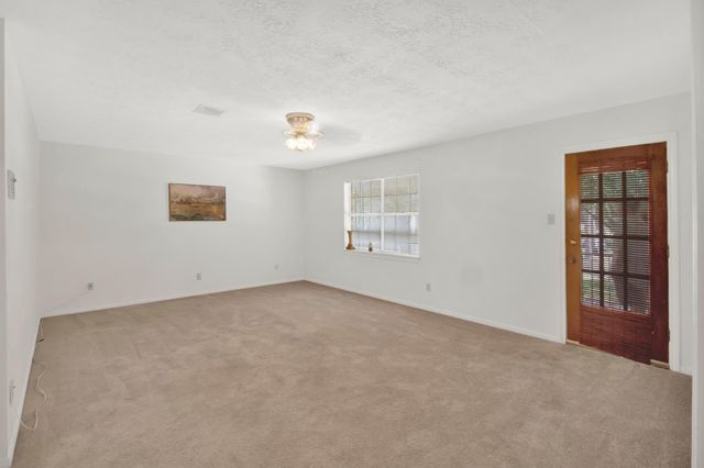 5703 Havenwoods Drive, Houston, TX 77066