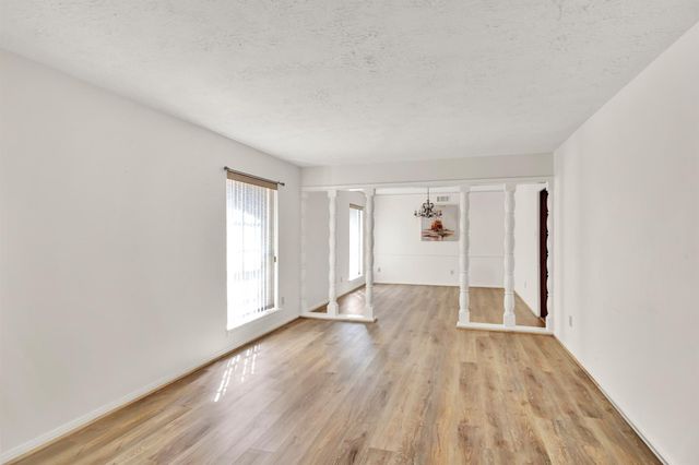 5703 Havenwoods Drive, Houston, TX 77066