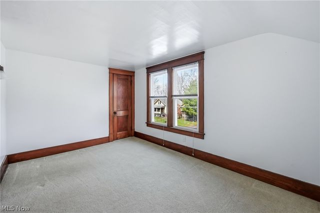 2678 Draper Avenue SE, Warren, OH 44484