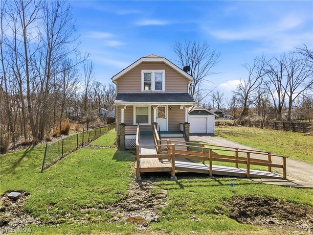 2678 Draper Avenue SE, Warren, OH 44484