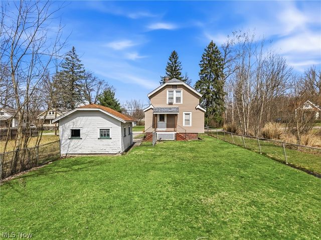 2678 Draper Avenue SE, Warren, OH 44484