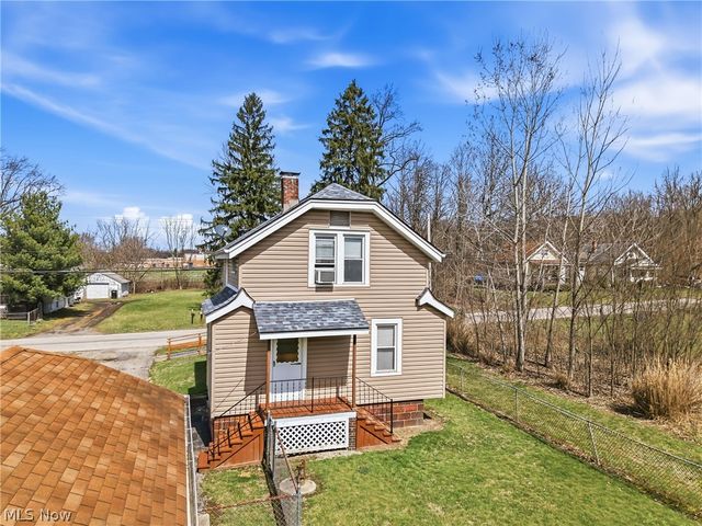 2678 Draper Avenue SE, Warren, OH 44484