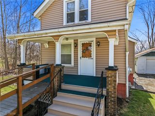 2678 Draper Avenue SE, Warren, OH 44484