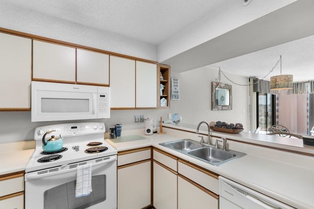 1425 S Ocean Blvd Unit 3G, North Myrtle Beach, SC 29582