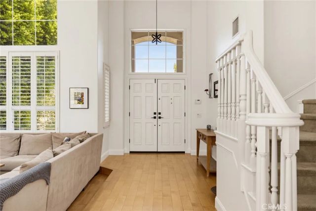 22312 Delia Court, Calabasas, CA 91302