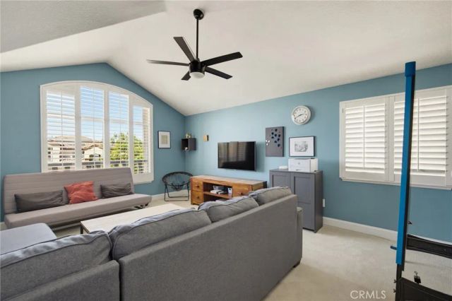 22312 Delia Court, Calabasas, CA 91302