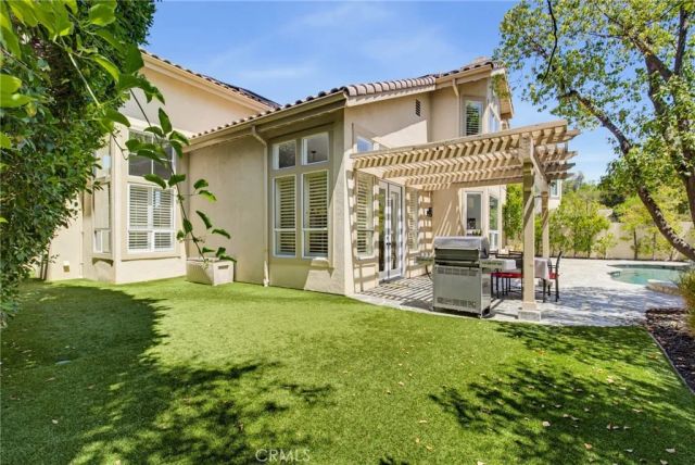 22312 Delia Court, Calabasas, CA 91302