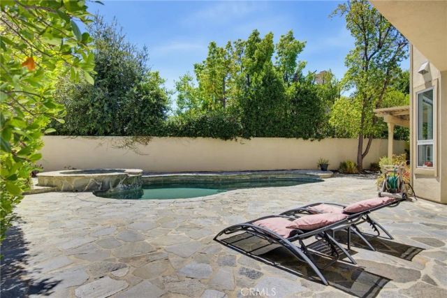 22312 Delia Court, Calabasas, CA 91302