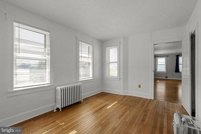 564 W MAPLE GROVE RD, Denver, PA 17517