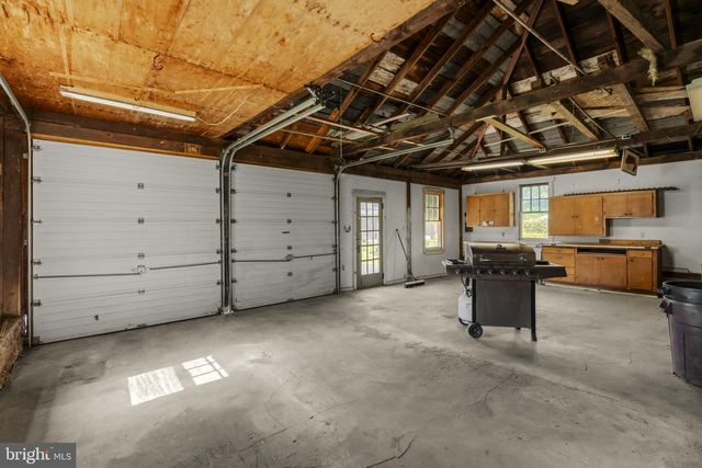 564 W MAPLE GROVE RD, Denver, PA 17517