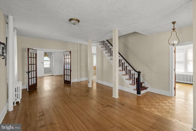 564 W MAPLE GROVE RD, Denver, PA 17517