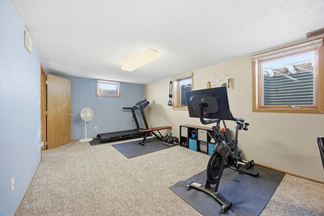 518 Birch Lane, Moorhead, MN 56560