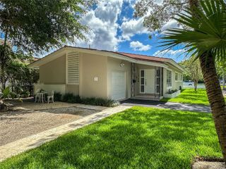 1415 Genoa St, Coral Gables, FL 33134
