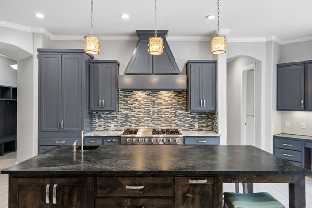 236 Summer Tanager Lane, Heath, TX 75032