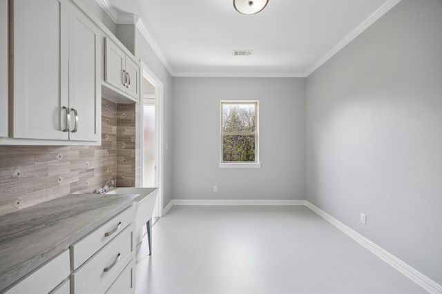 236 Summer Tanager Lane, Heath, TX 75032