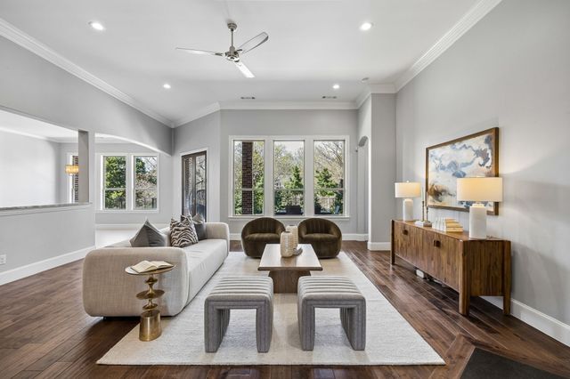 236 Summer Tanager Lane, Heath, TX 75032