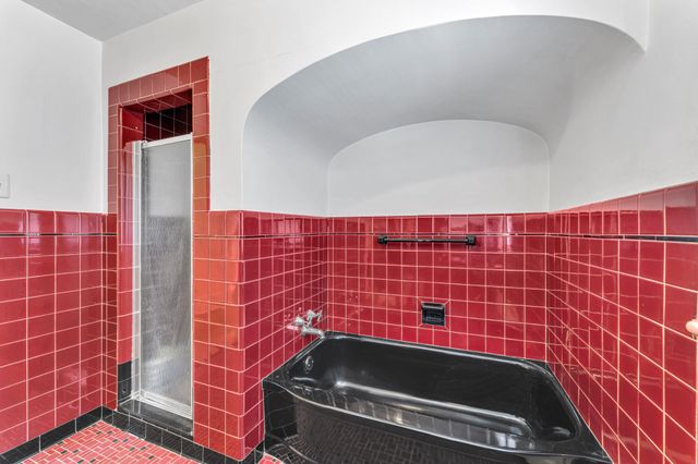 7 GLENN TER, Vineland, NJ 08360