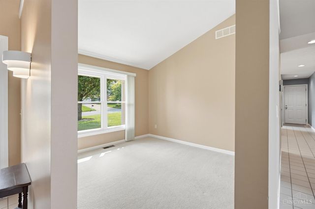 8255 Lakevalley Drive, Colerain Twp, OH 45247