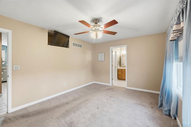 8255 Lakevalley Drive, Colerain Twp, OH 45247