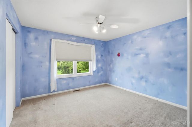 8255 Lakevalley Drive, Colerain Twp, OH 45247