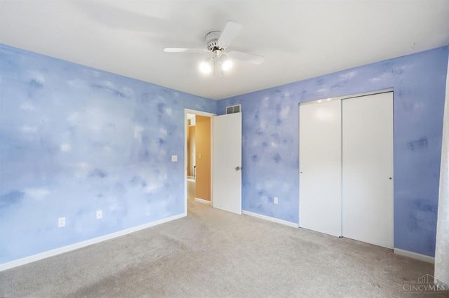 8255 Lakevalley Drive, Colerain Twp, OH 45247
