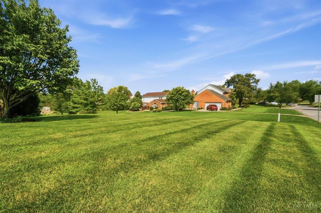 8255 Lakevalley Drive, Colerain Twp, OH 45247