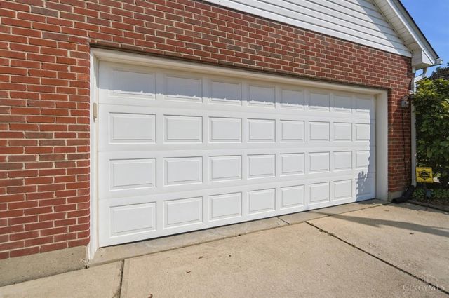 8255 Lakevalley Drive, Colerain Twp, OH 45247