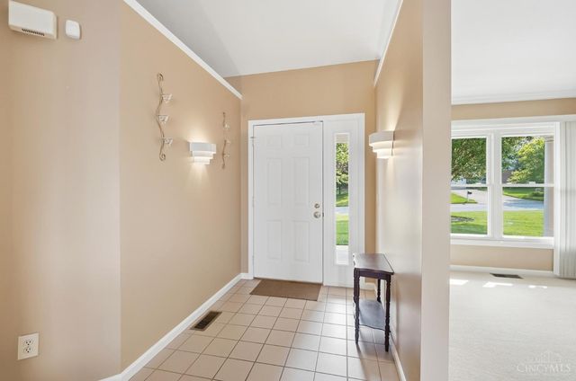 8255 Lakevalley Drive, Colerain Twp, OH 45247