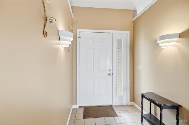 8255 Lakevalley Drive, Colerain Twp, OH 45247