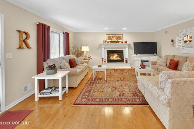 660 Point Avenue, Brick, NJ 08724