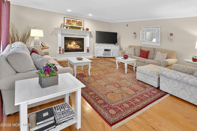 660 Point Avenue, Brick, NJ 08724