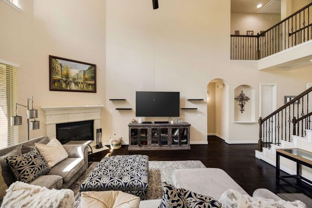 5806 Eden Crest Court, Richmond, TX 77407