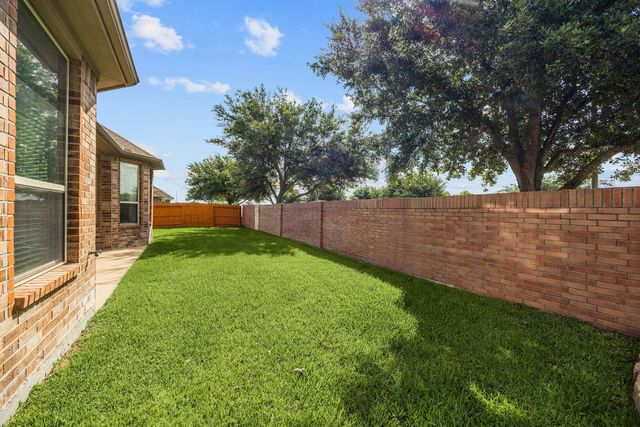 5806 Eden Crest Court, Richmond, TX 77407